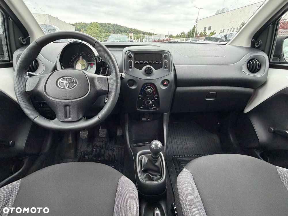 Toyota Aygo - 5