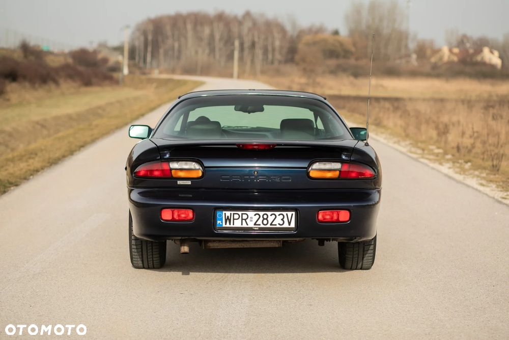 Chevrolet Camaro - 13