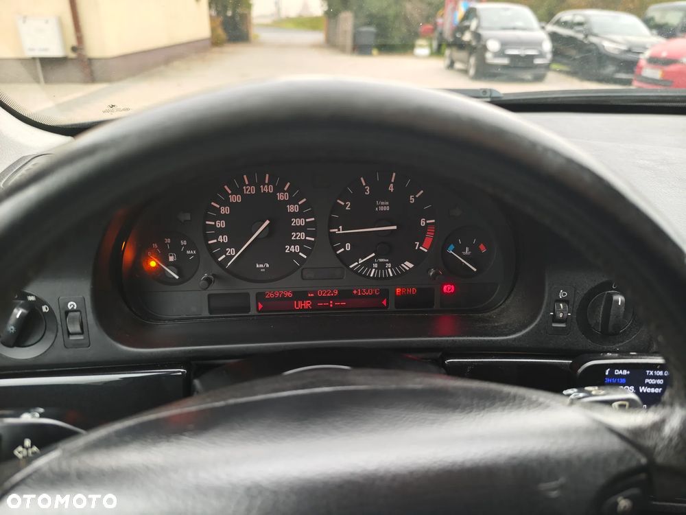 BMW Seria 5 - 30