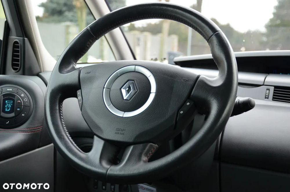 Renault Espace 2.0 Expression - 23