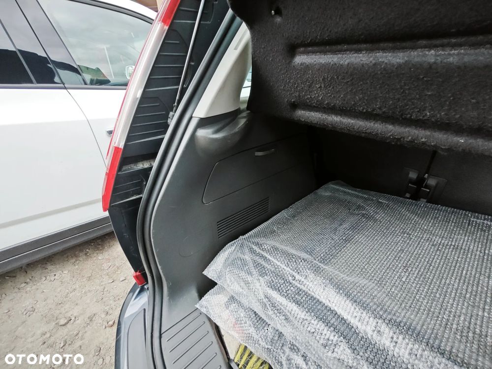 Ford Focus C-Max - 28