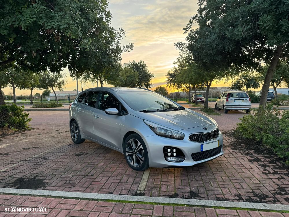 Kia Ceed SW 1.6 CRDi GT Line - 6