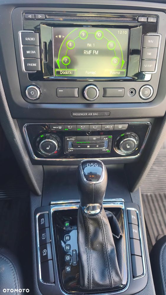 Skoda Superb 2.0 TDI Elegance Outdoor DSG - 6