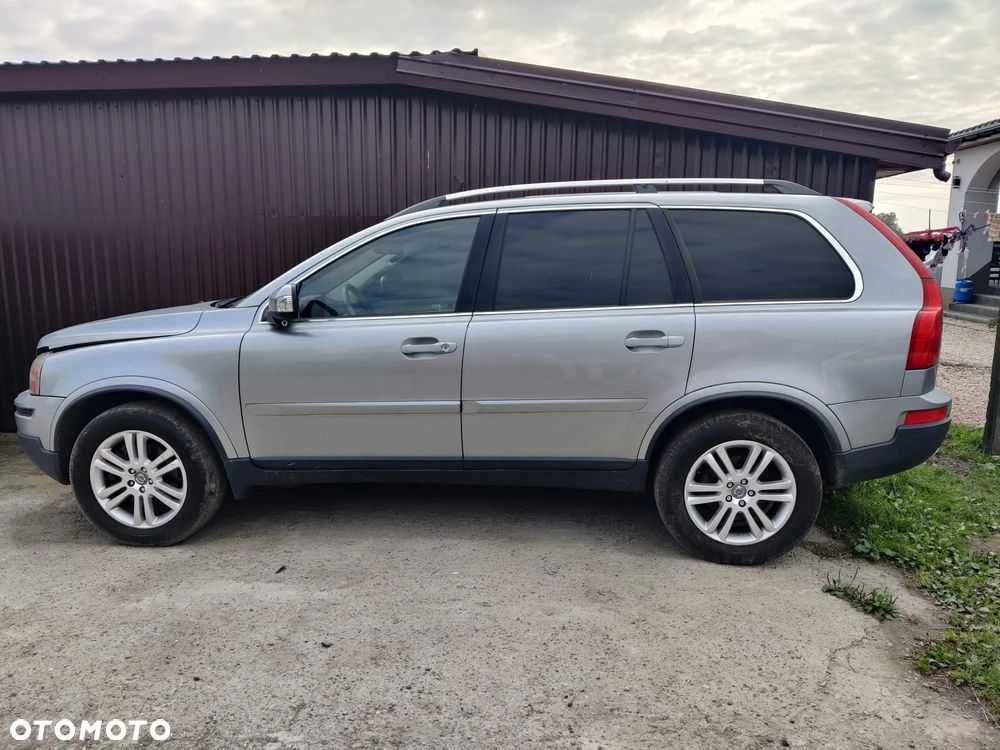 Volvo XC 90 3.2 AWD Momentum - 1