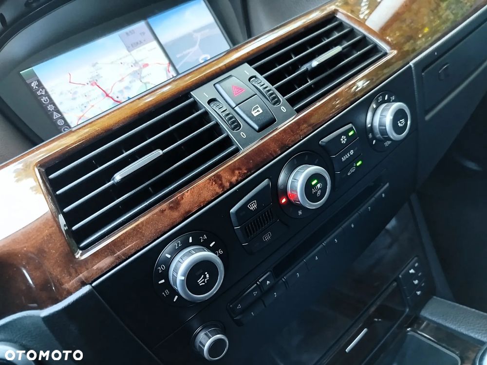 BMW Seria 5 535d - 19