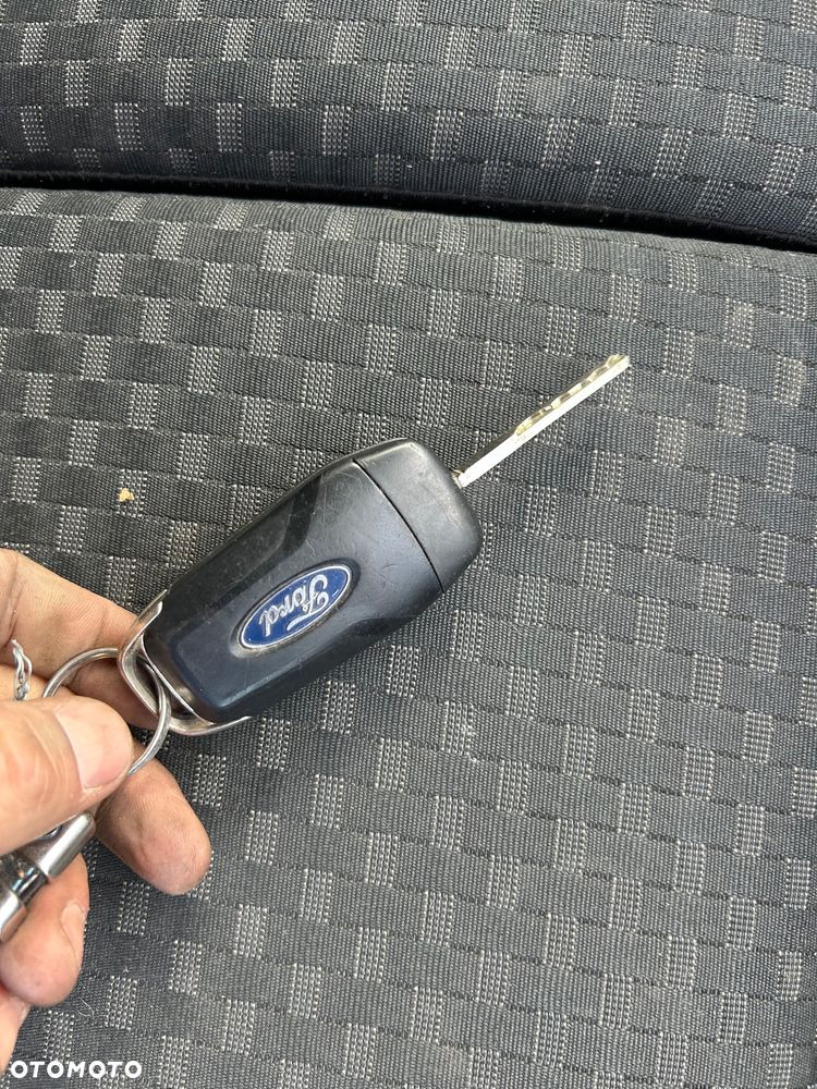 Ford TRANSIT CONNECT - 36