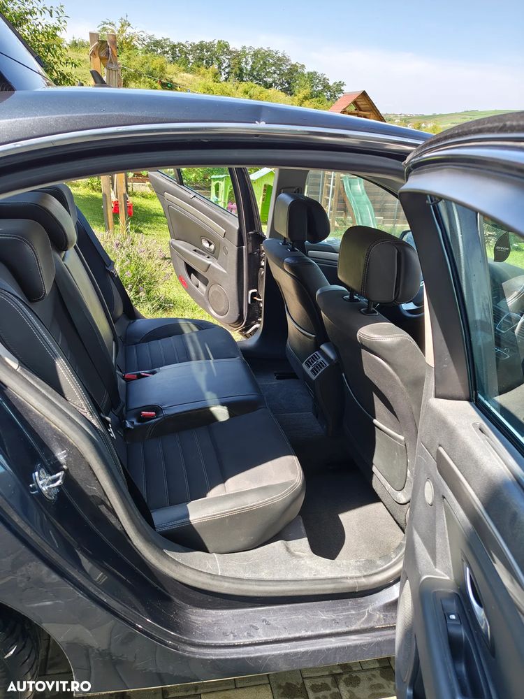 Renault Laguna - 4