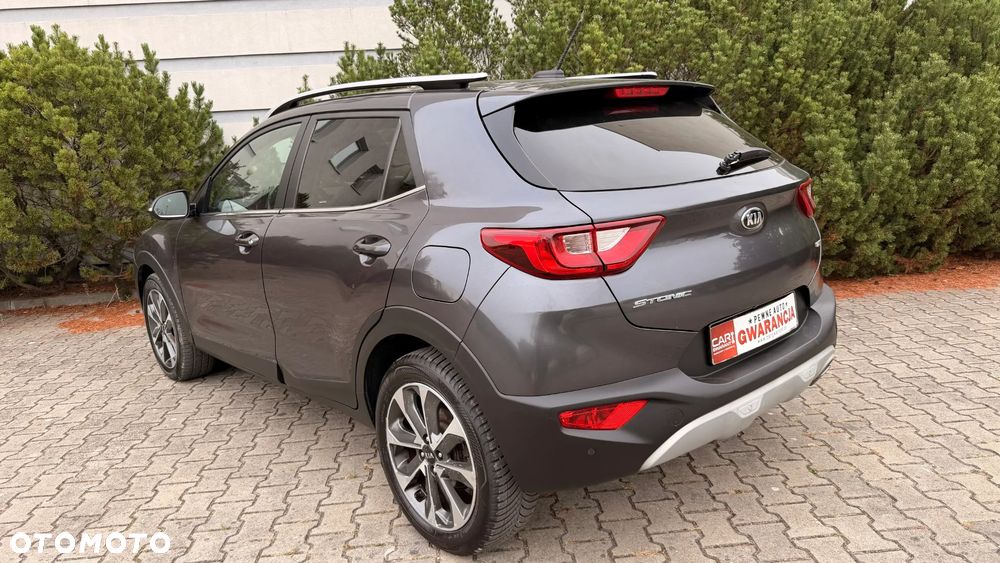 Kia Stonic - 21