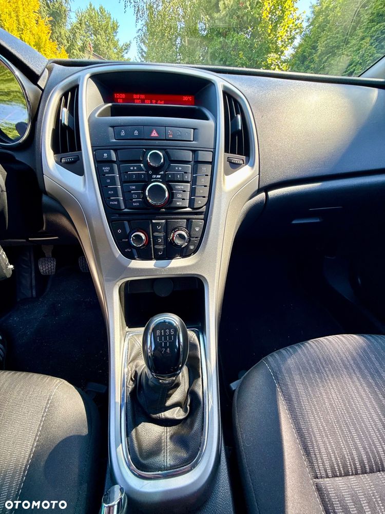 Opel Astra - 22