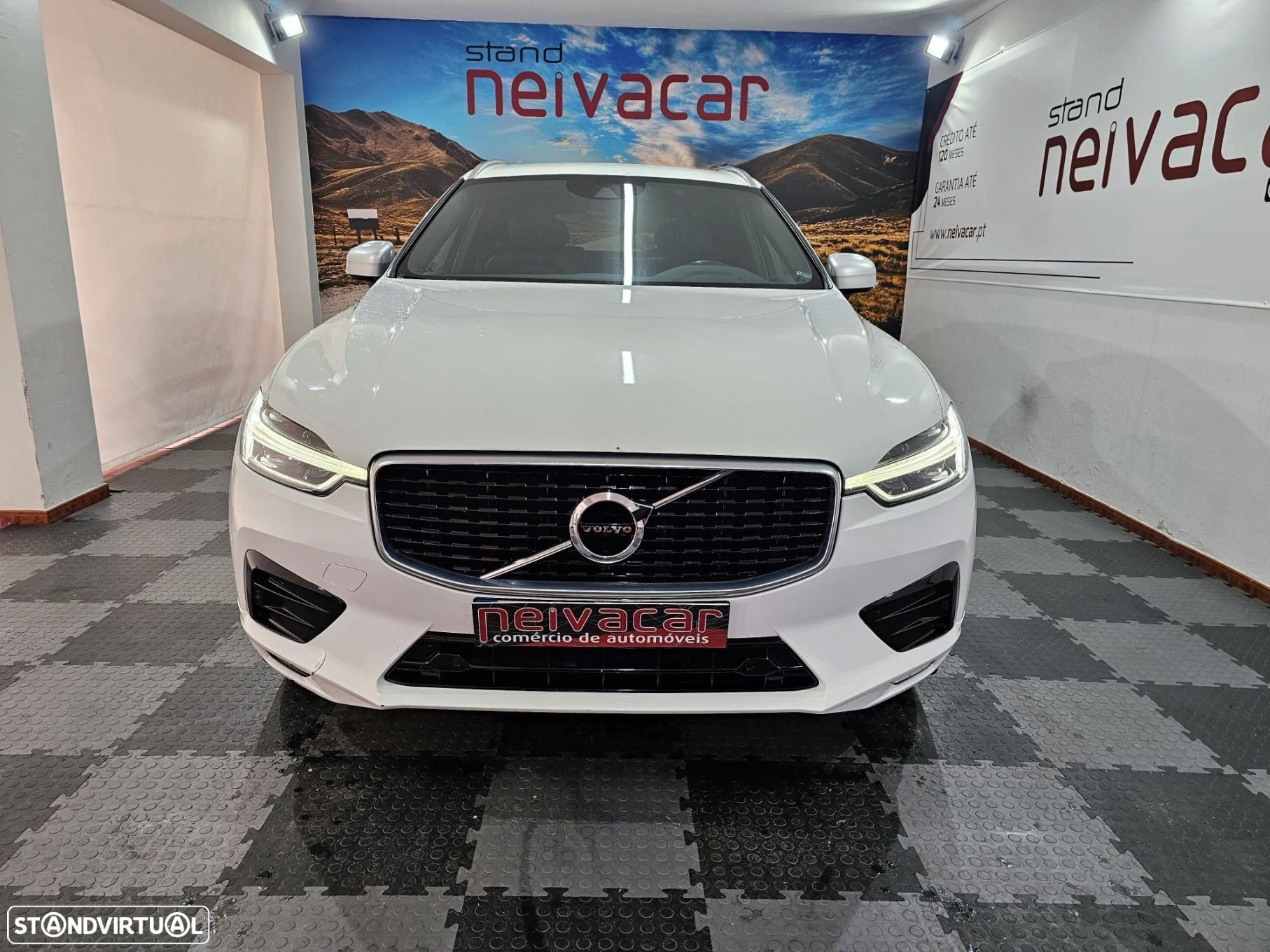 Volvo XC 60 2.0 D4 R-Design Geartronic - 5