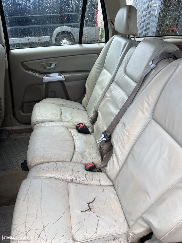 Volvo XC 90 2.4 D5 7L Nivel 2 Auto. - 17