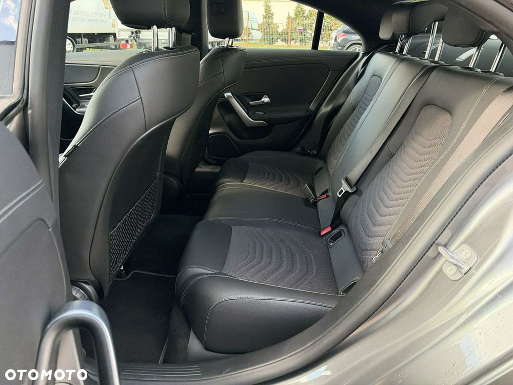 Mercedes-Benz CLA - 15