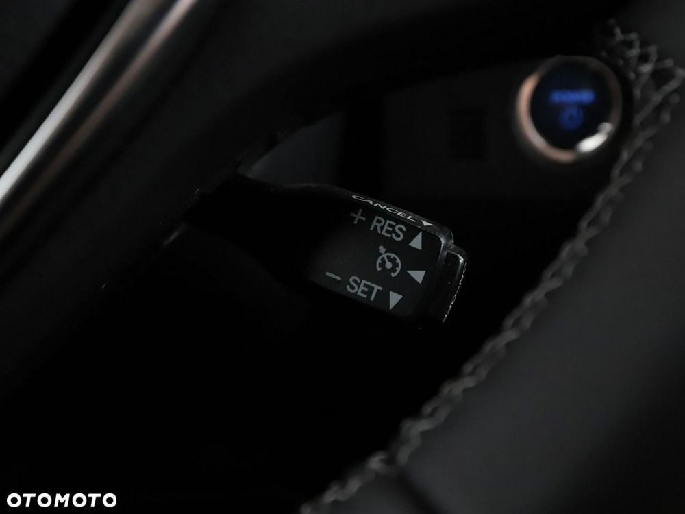 Toyota Auris 1.8 VVT-i Automatik Team Deutschland - 33