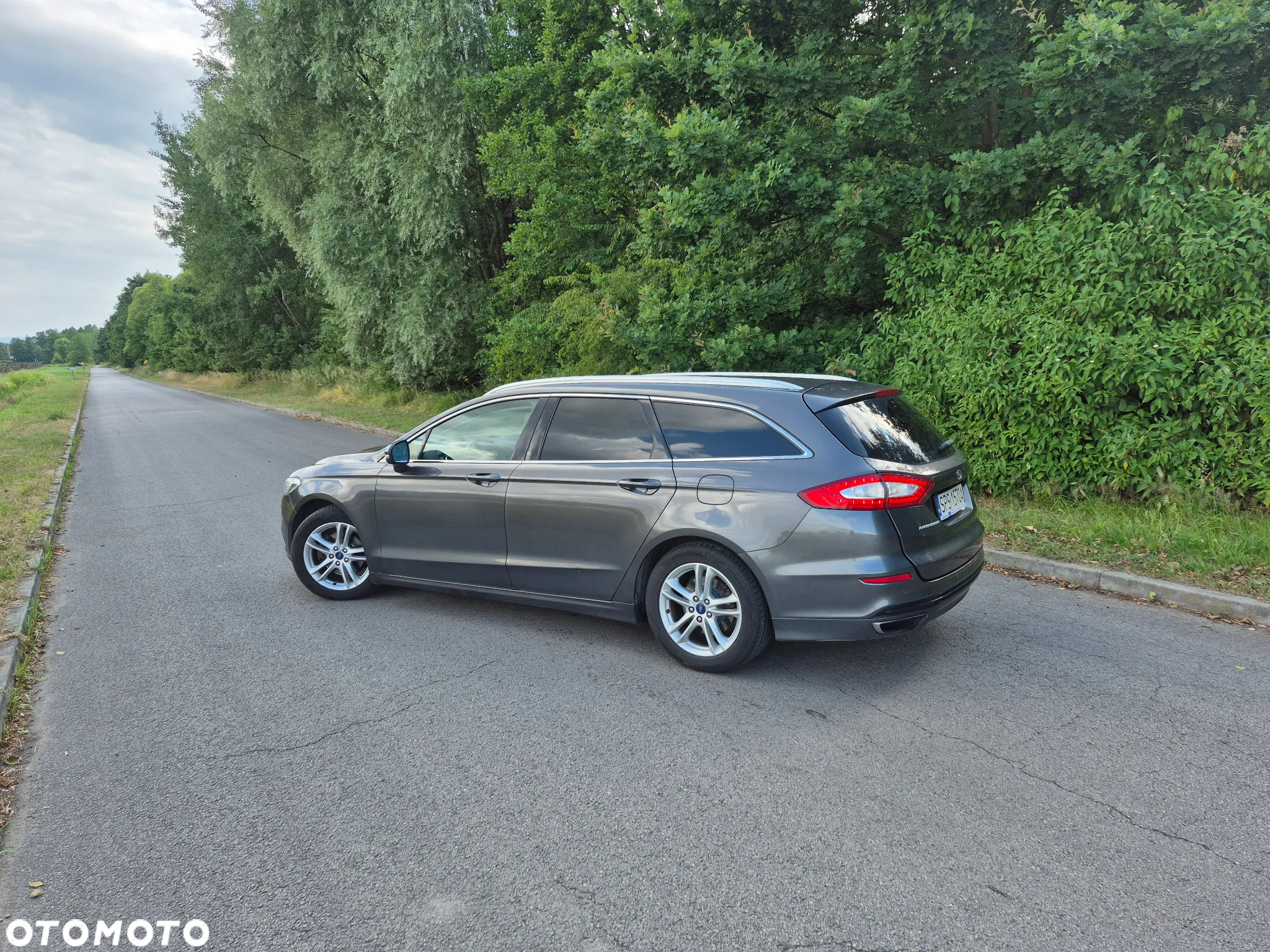Ford Mondeo 2.0 EcoBoost Titanium - 5