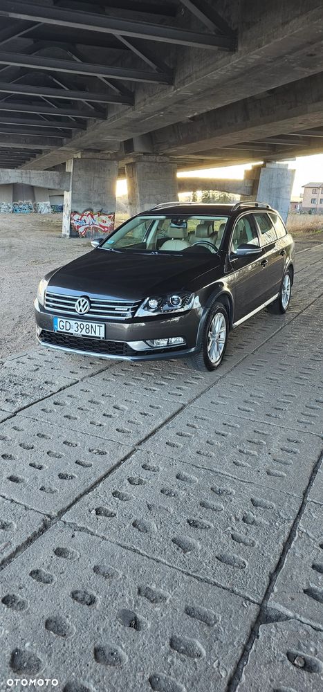 Volkswagen Passat Alltrack 2.0 TDI - 2