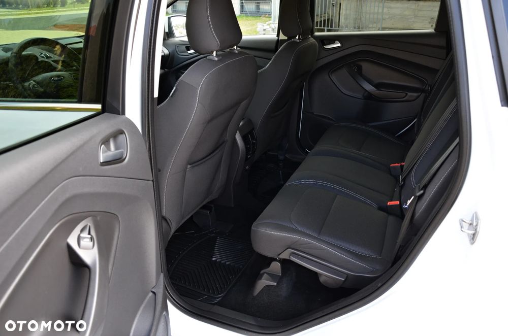 Ford Kuga 2.0 TDCi AWD Titanium - 30