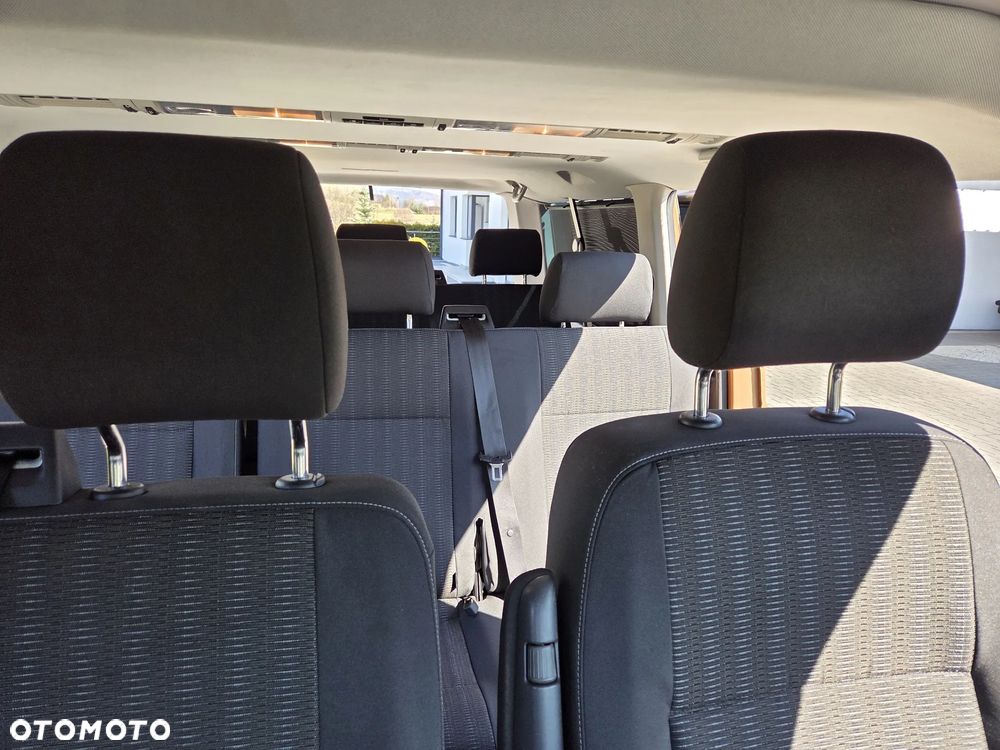 Volkswagen Caravelle 2.0 TDI L2 Comfortline 4Motion DSG - 6