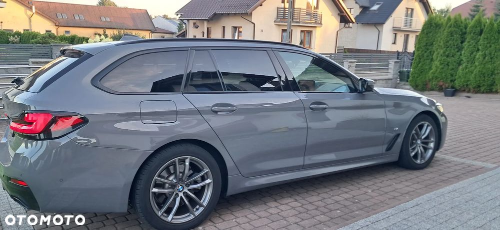 BMW Seria 5 520d M Sport sport - 11