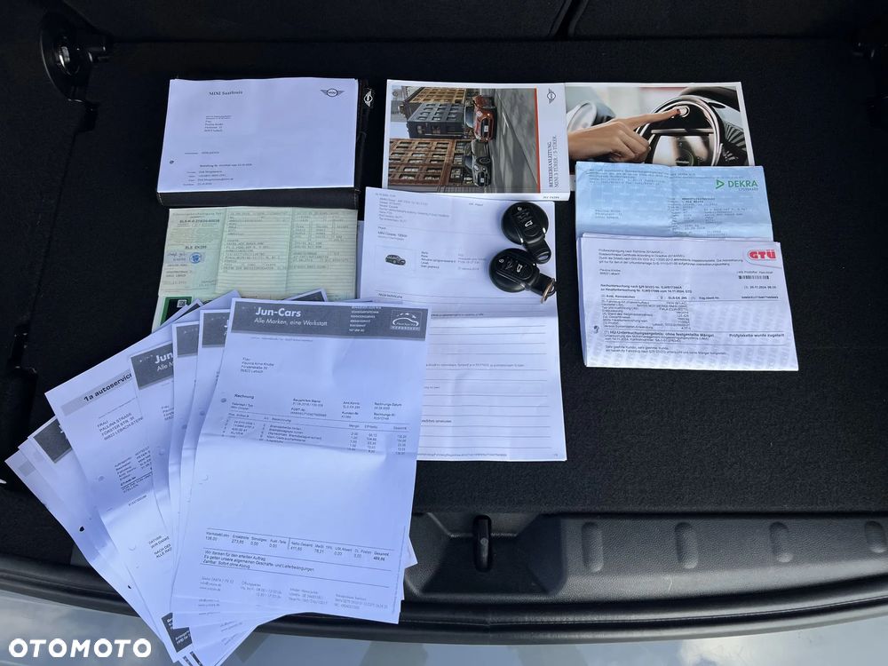 MINI Cooper 60 Years Chili - 38