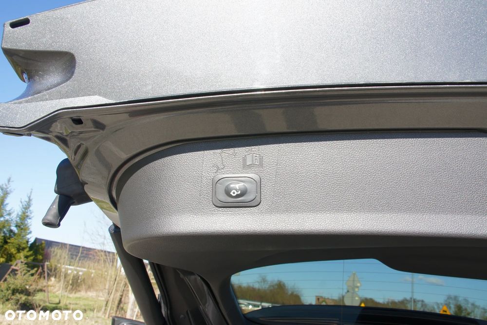 Ford Kuga 1.5 EcoBoost 4x4 ST-Line - 7