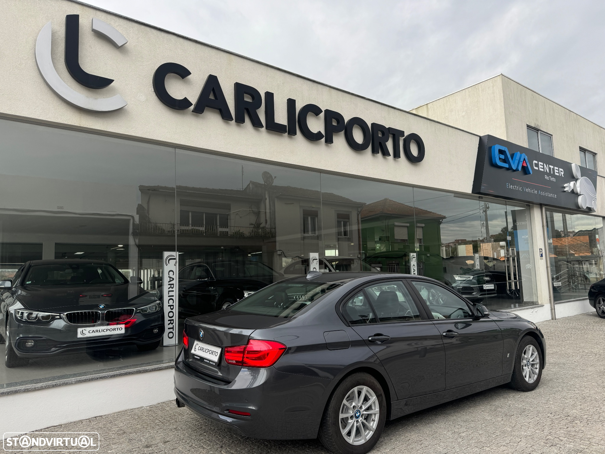 BMW 330 e iPerformance Line Luxury - 2