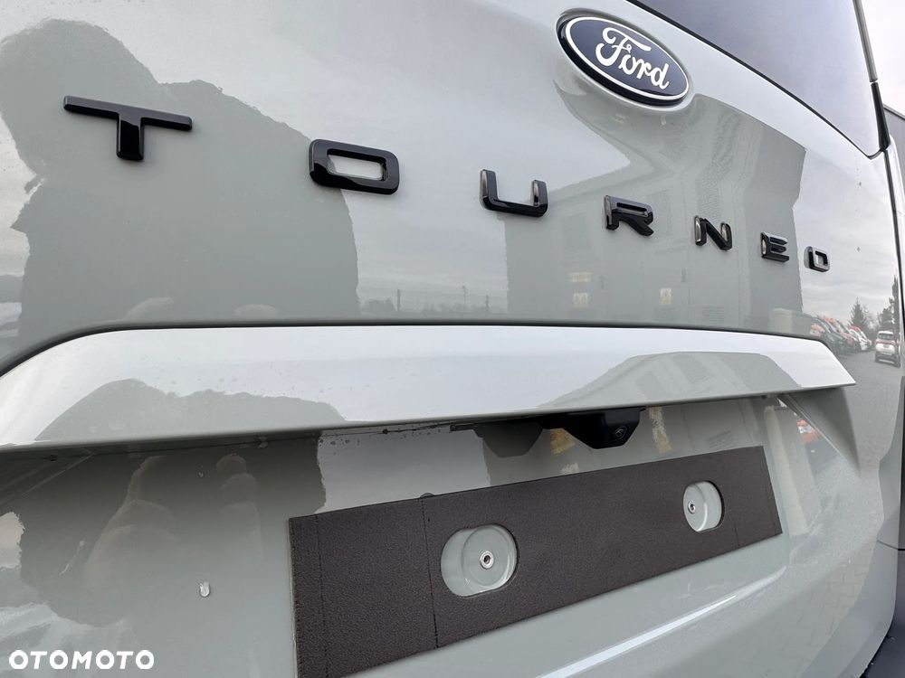 Ford Tourneo Courier 1.0 EcoBoost Titanium - 9