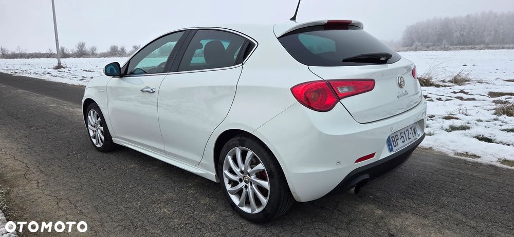 Alfa Romeo Giulietta 1.4 TB 16V Turismo - 4