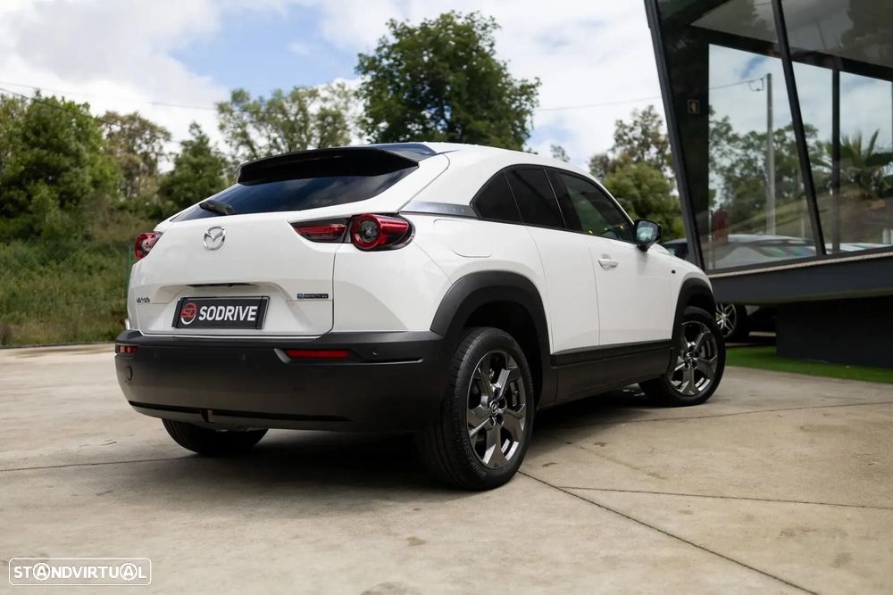 Mazda MX-30 e-SKYACTIV Excellence - 21