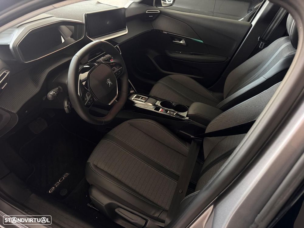 Peugeot e-208 50 kWh Allure Pack - 7