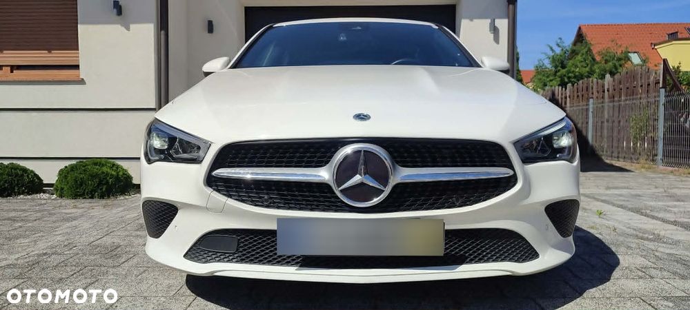Mercedes-Benz CLA - 1