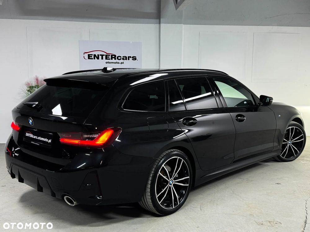 BMW Seria 3 320d Touring xDrive M Sport - 6