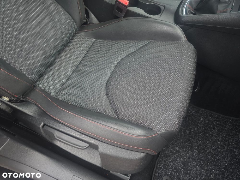 Seat Leon 2.0 TDI FR Black S&S - 31
