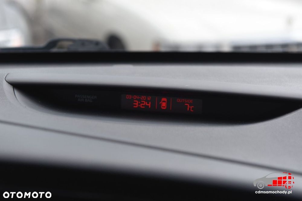 Kia Ceed - 29