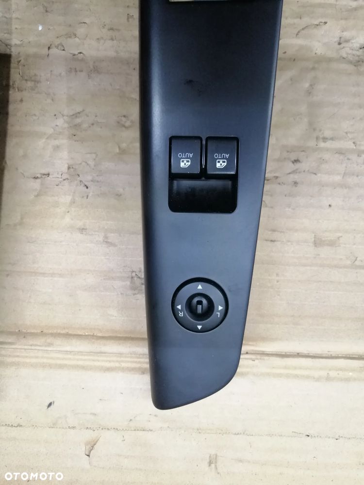Kia Ceed I panele sterowania szyb komplet za 99zł - 2