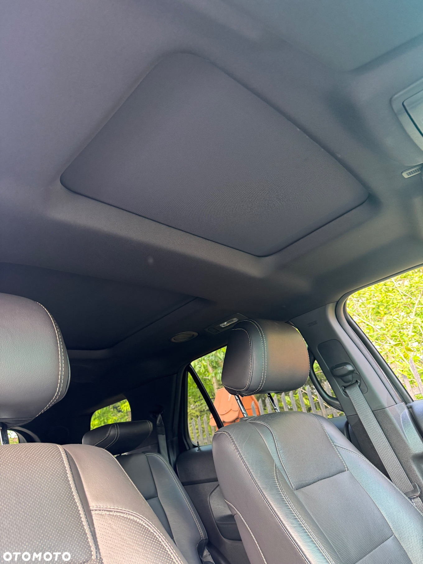 Ford Explorer - 10