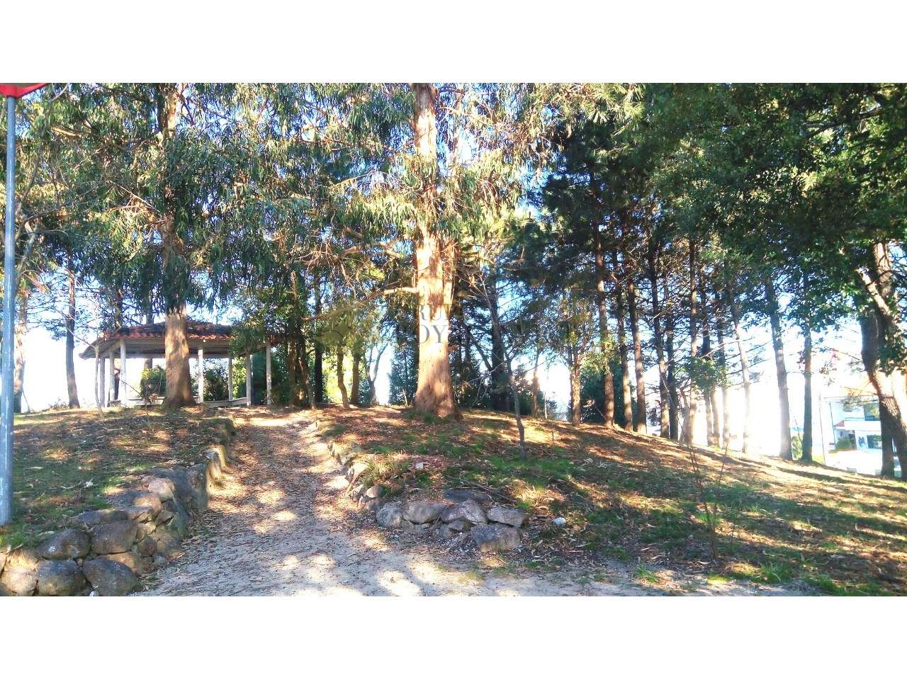 Terreno p/ construção de Moradia 3 frentes - Vila Nova de Gaia - Grande imagem: 4/7