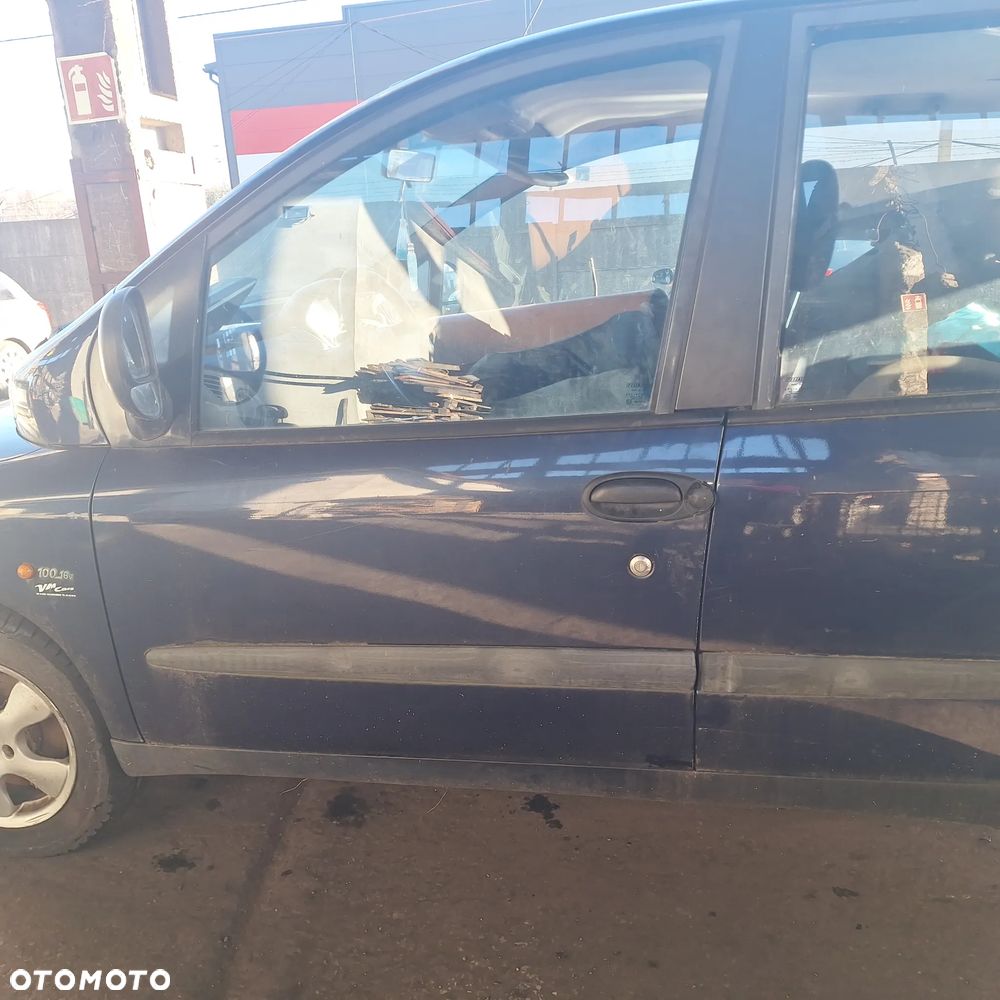 MASKA ZDERZAK DRZWI BLOTNIK LAMPY SZYBA CZESCI MULTIPLA 339/7 - 15