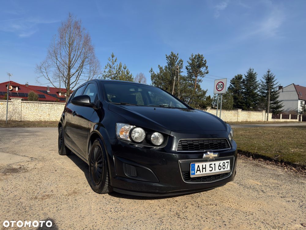 Chevrolet Aveo 1.2 LT - 16