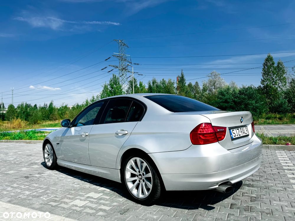BMW Seria 3 318d - 2