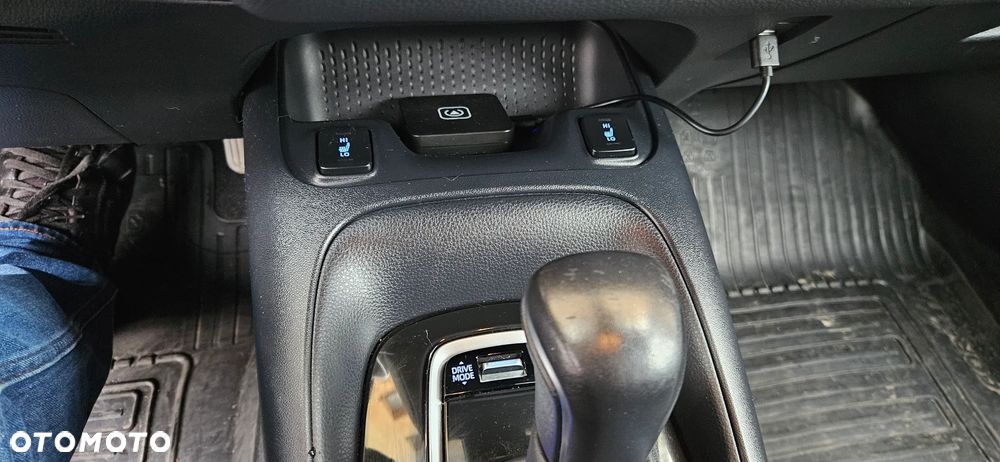 Toyota Corolla 1.8 Hybrid Comfort - 16