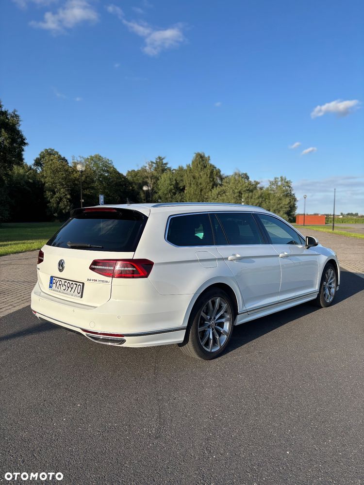 Volkswagen Passat Variant 2.0 TDI BMT Highline DSG - 9