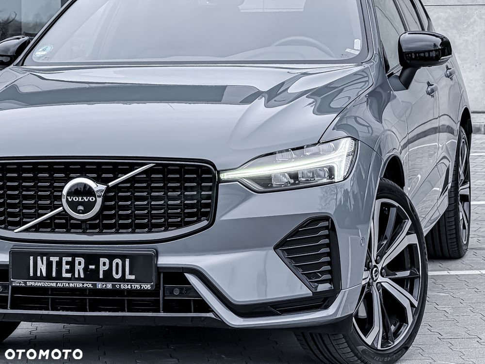 Volvo XC 60 B4 D Ultimate Dark - 4