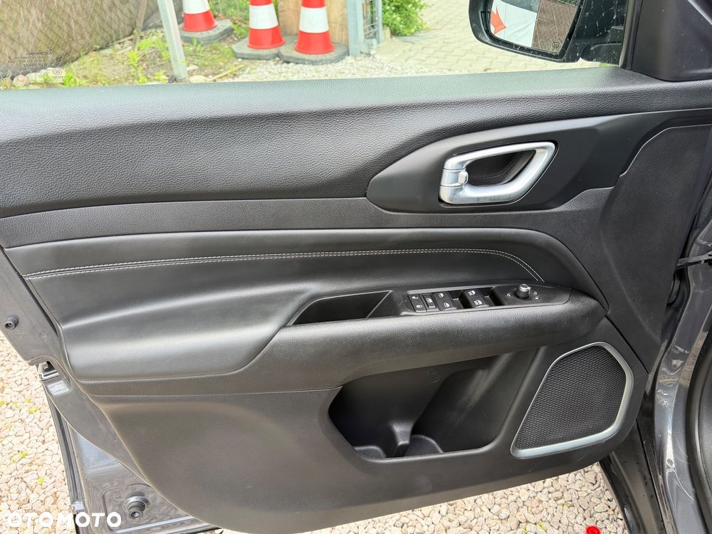 Jeep Compass ver-1-5-t4-mhev-limited-fwd-s-s-dct - 23