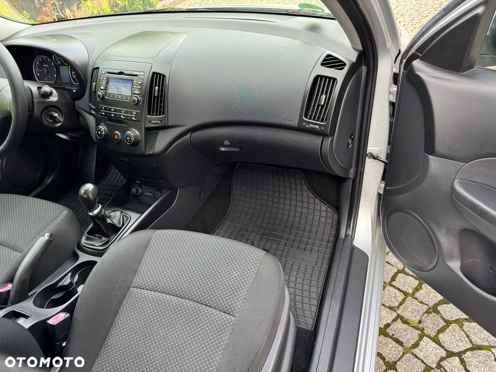 Hyundai i30 1.4 Edition 20 - 33