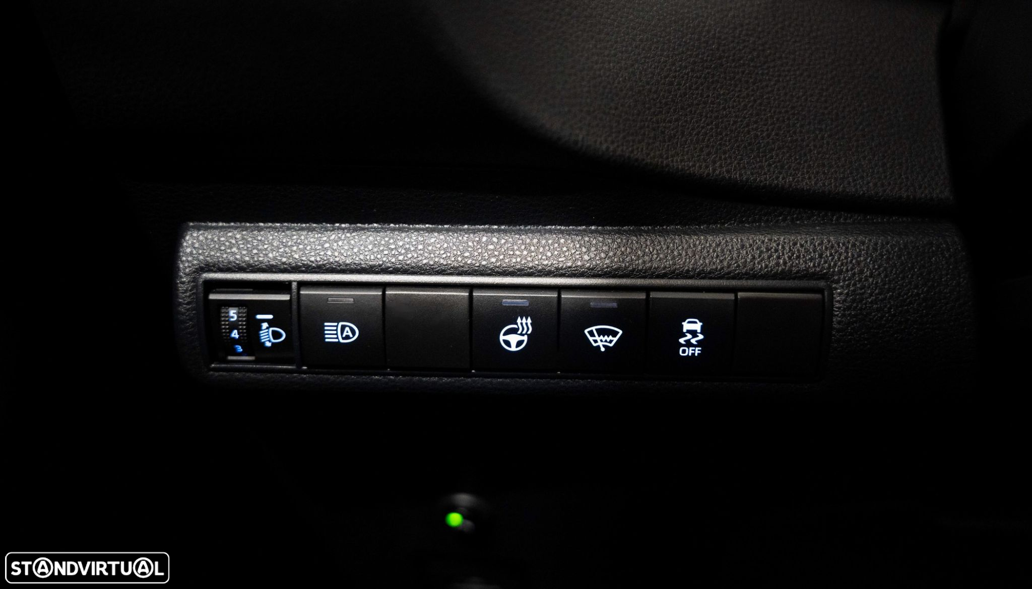 Toyota Corolla 1.8 Hybrid Comfort - 15