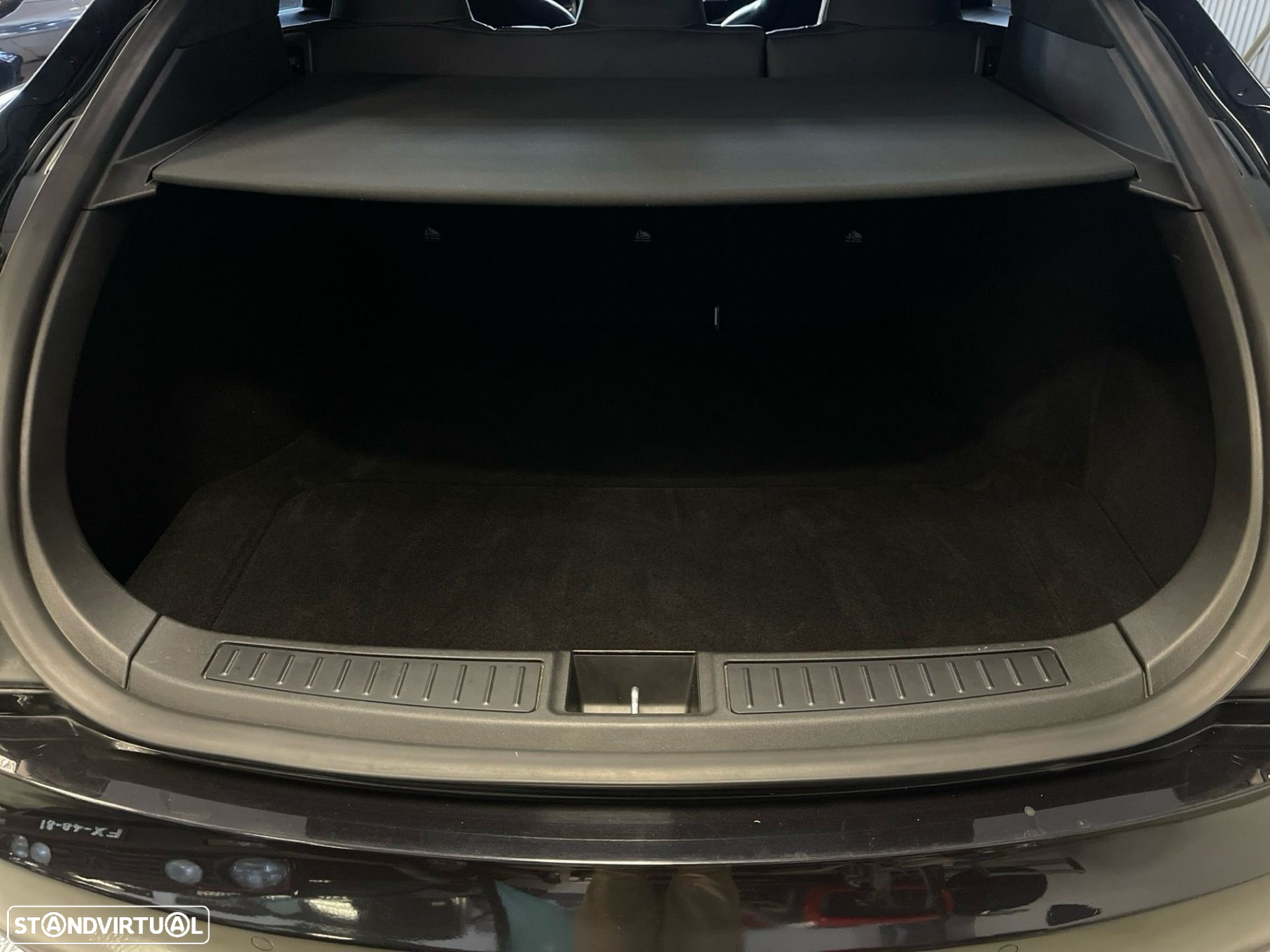 Tesla Model S 85D - 25