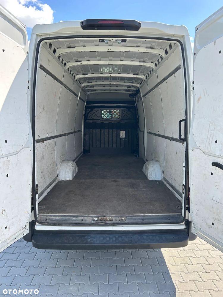 Iveco Daily - 12