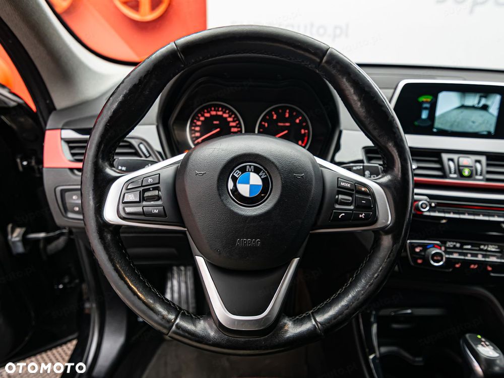 BMW X1 sDrive18d - 14
