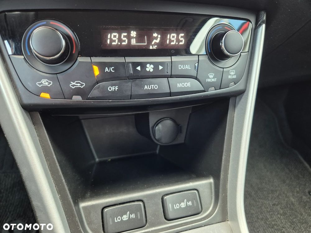 Suzuki SX4 S-Cross 1.4 SHVS Premium - 17