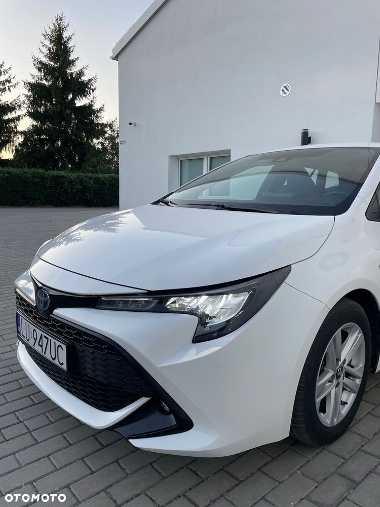 Toyota Corolla 1.8 Hybrid Business Edition - 11
